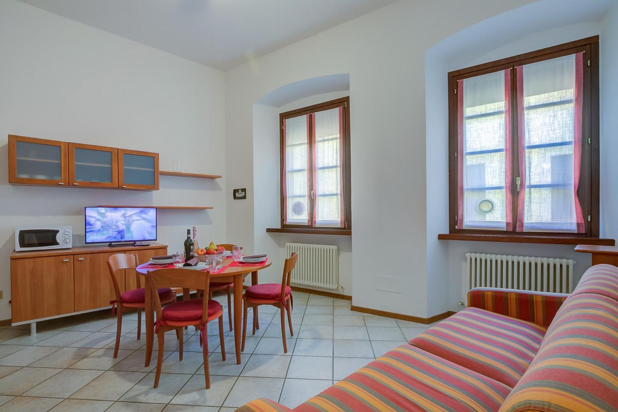 Casa Alpino Aparthotel Riva del Garda Exterior foto